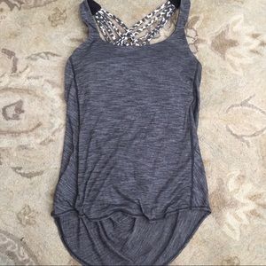 Lululemon top